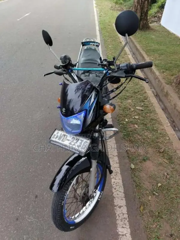 Bajaj CT-100 2010 Motorbike (Used)