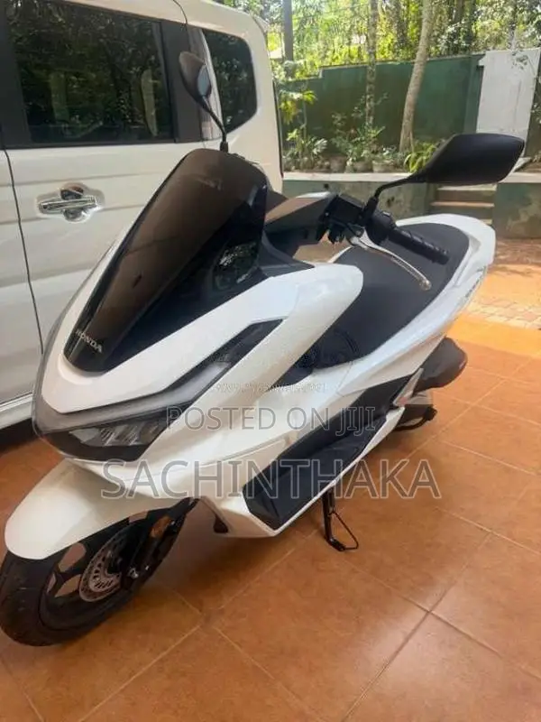 Honda Pcx 160 2025 Motorbike Brand New
