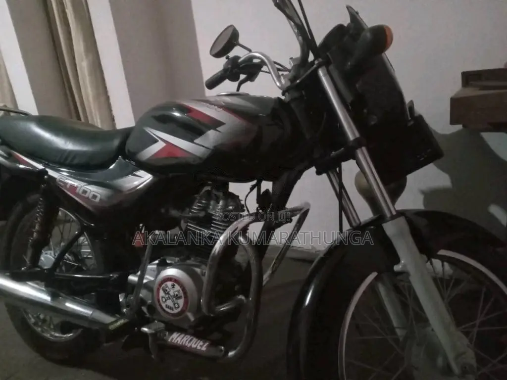 Bajaj CT-100 2012 Motorbike (Used)