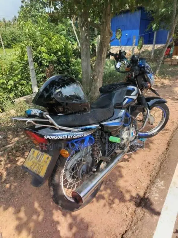 Bajaj CT-100 2010 Motorbike (Used)