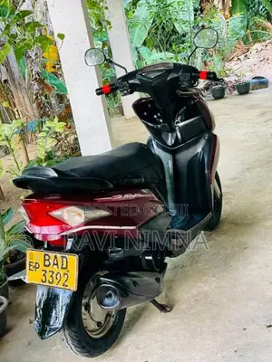 Yamaha Ray 2013 Motorbike (Used)