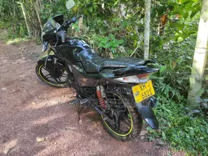 Hero-Honda Cbz Xtreme 2012 Motorbike (Used)