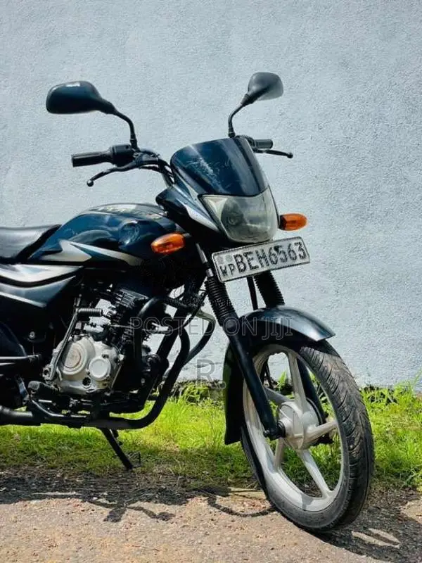 Bajaj Platina 2016 Motorbike (Used)