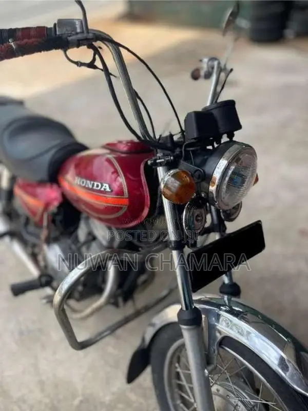 Honda CM 125 1987 Motorbike (Used)