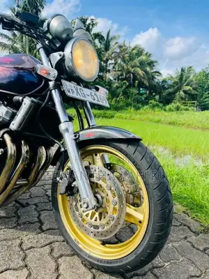 Honda Cb 400 2004 Motorbike Unregistered (Recondition)