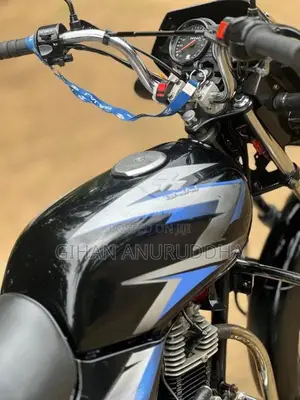 Bajaj CT-100 2016 Motorbike (Used)