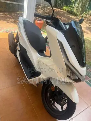 Honda Pcx 160 2025 Motorbike Brand New