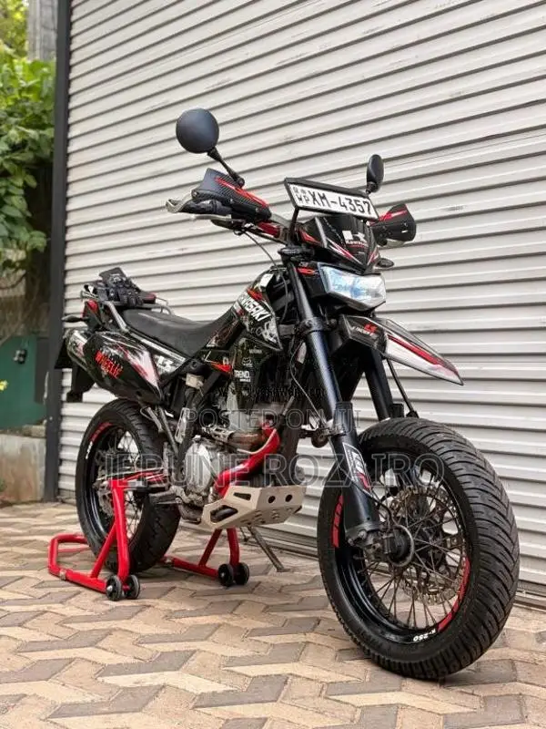 Kawasaki D Tracker X EFI 2008 Motorbike (Used)
