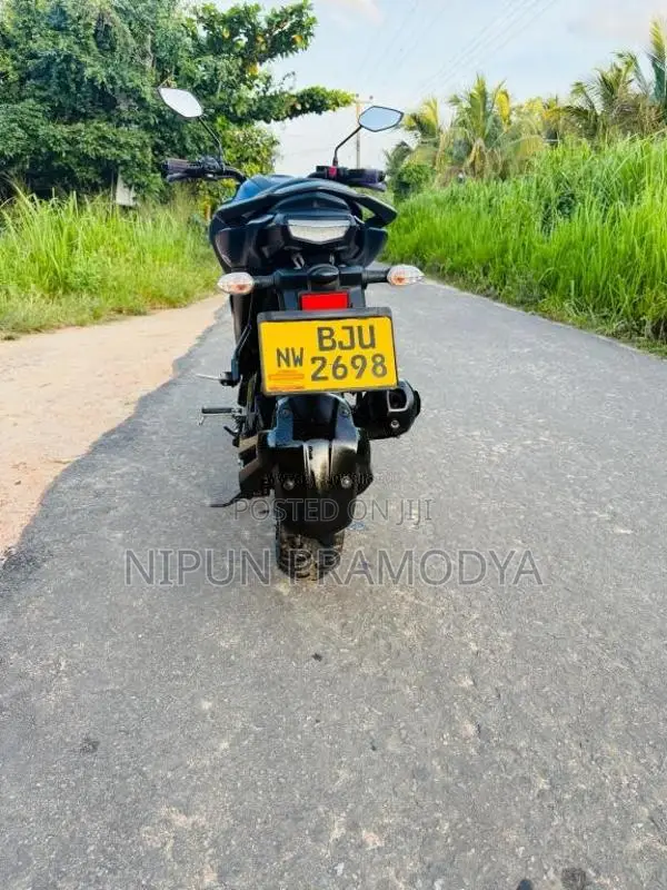 Yamaha FZ-S V4 2025 Motorbike (Used)