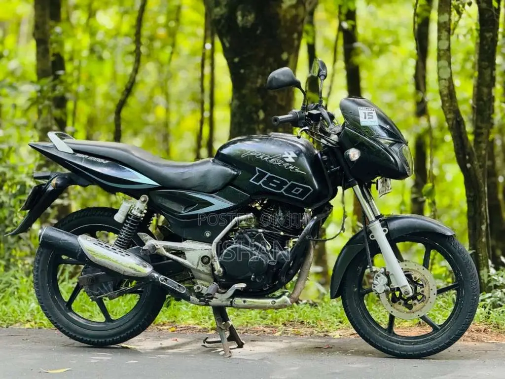 Bajaj Pulsar 2006 Motorbike (Used)