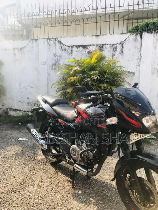 Bajaj Pulsar 2017 Motorbike (Used)