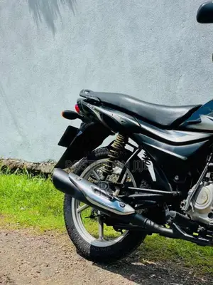 Bajaj Platina 2016 Motorbike (Used)