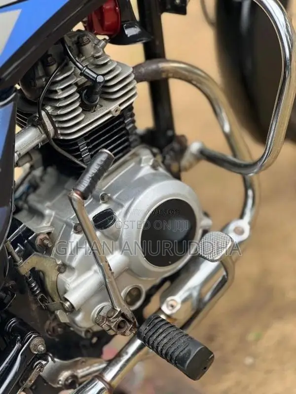 Bajaj CT-100 2016 Motorbike (Used)