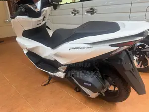 Honda Pcx 160 2025 Motorbike Brand New