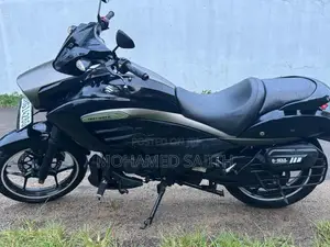 Suzuki Intruder 2017 Motorbike (Used)