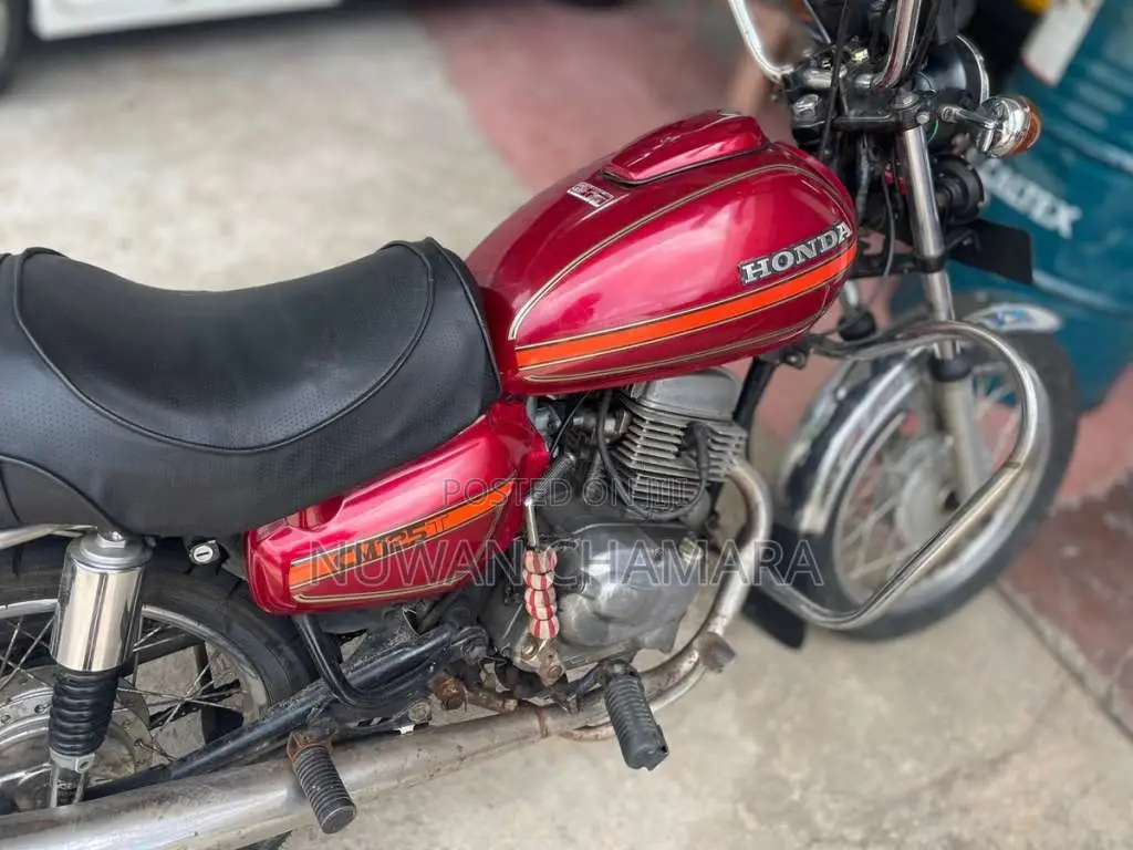 Honda CM 125 1987 Motorbike (Used)
