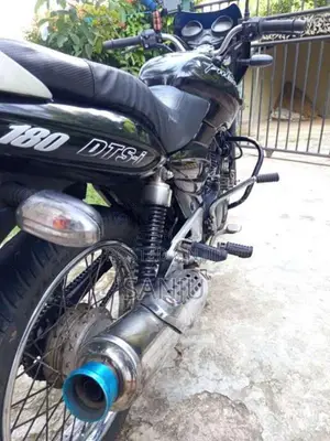 Bajaj Pulsar 2004 Motorbike (Used)
