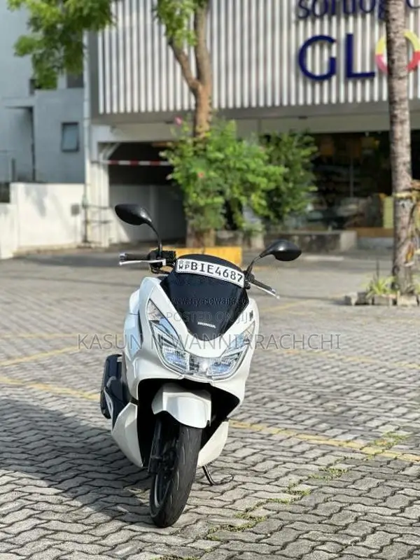 Honda PCX 2017 Motorbike (Used)