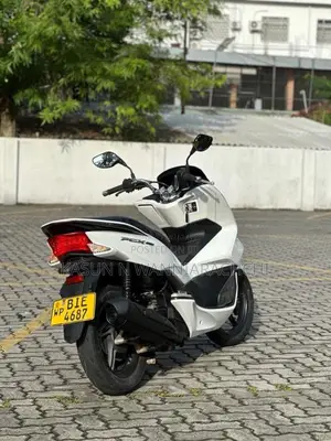 Honda PCX 2017 Motorbike (Used)