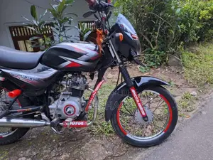Bajaj CT-100 2014 Motorbike (Used)