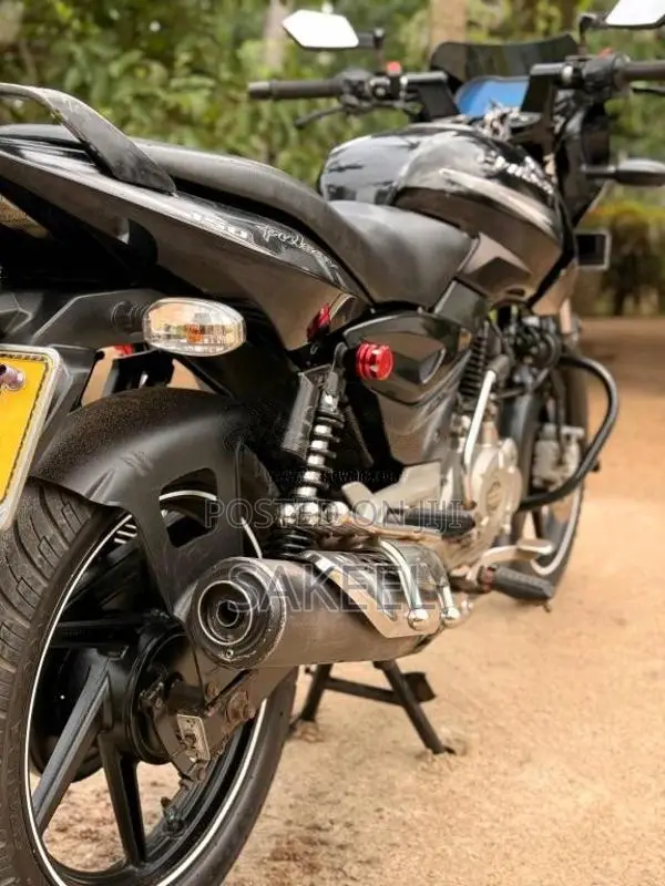 Bajaj Pulsar 150 2017 Motorbike (Used)