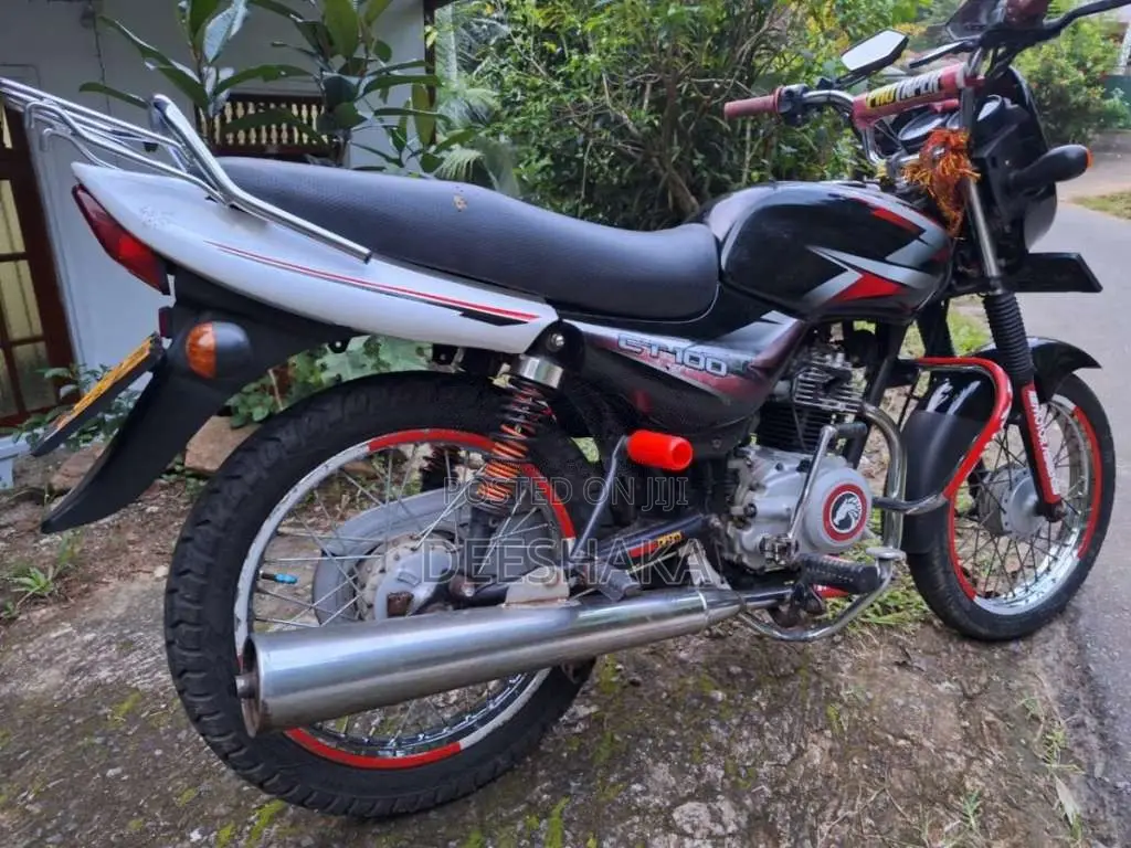 Bajaj CT-100 2014 Motorbike (Used)