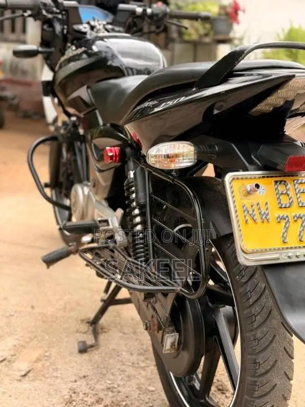 Bajaj Pulsar 150 2017 Motorbike (Used)