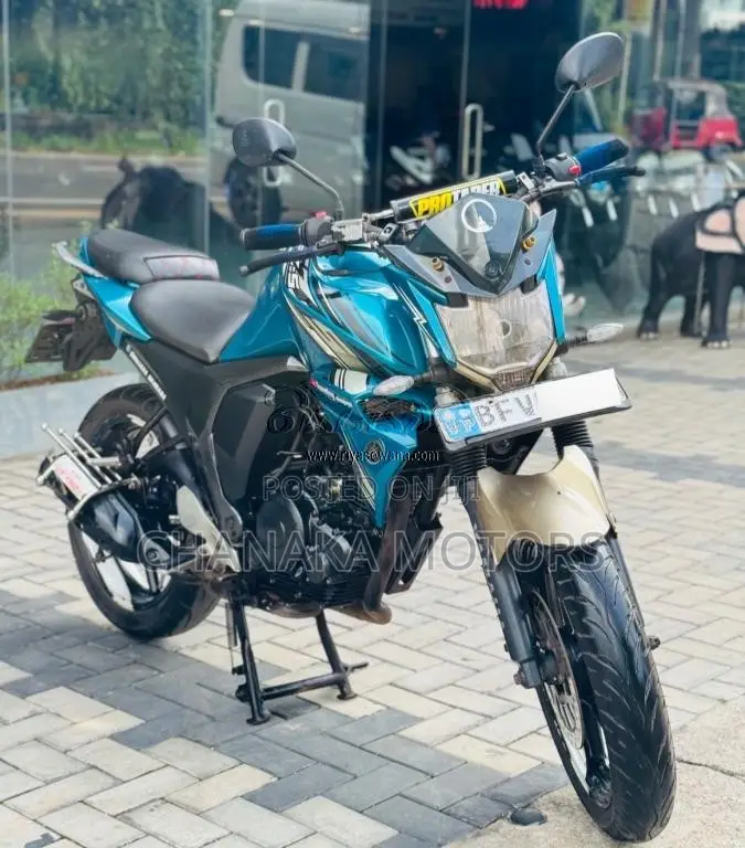 Yamaha FZ-S Version 2.0 2017 Motorbike (Used)