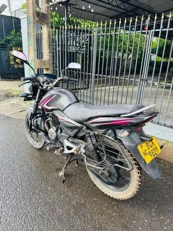 Bajaj Discover 2014 Motorbike (Used)