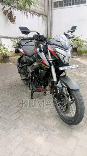 Bajaj Pulsar NS200 2025 Motorbike (Used)