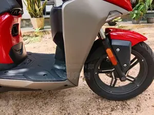 Hero Zoom 2025 Motorbike (Used)