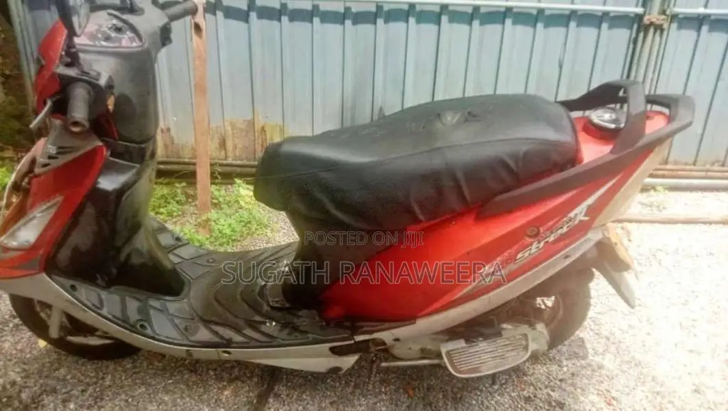 TVS Scooty Streak 2010 Motorbike (Used)