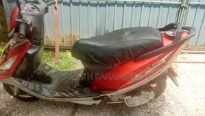 TVS Scooty Streak 2010 Motorbike (Used)