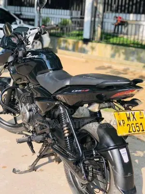 Bajaj Pulsar 2011 Motorbike (Used)