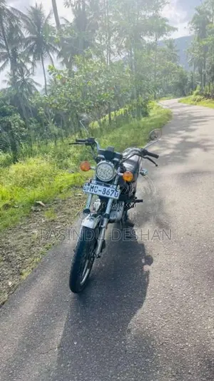 Suzuki GN125h 2005 Motorbike (Used)