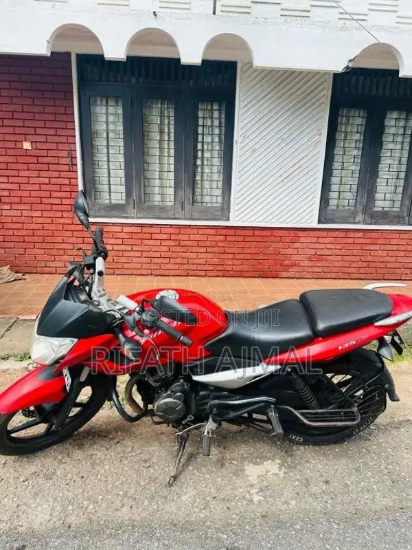 Bajaj Pulsar 2011 Motorbike (Used)