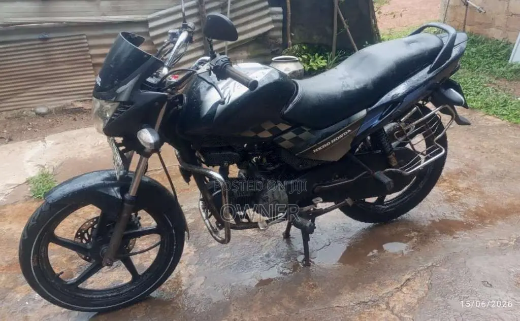 Hero-Honda Glamour 2008 Motorbike (Used)