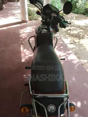 Bajaj CT-100 2005 Motorbike (Used)