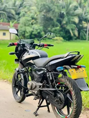 Bajaj Pulsar 2016 Motorbike (Used)