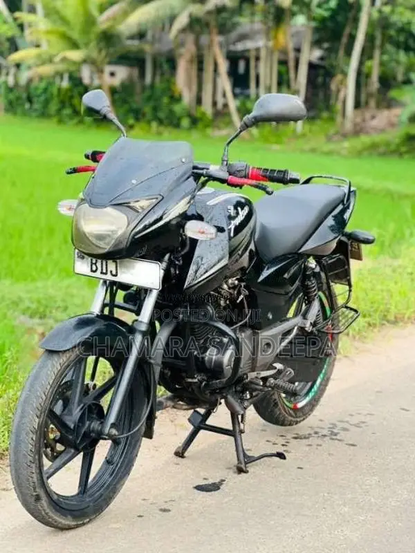 Bajaj Pulsar 2016 Motorbike (Used)