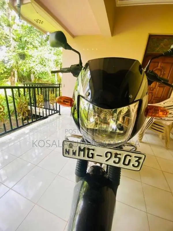 Bajaj CT-100 2005 Motorbike (Used)