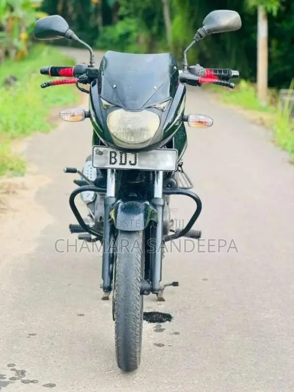 Bajaj Pulsar 2016 Motorbike (Used)