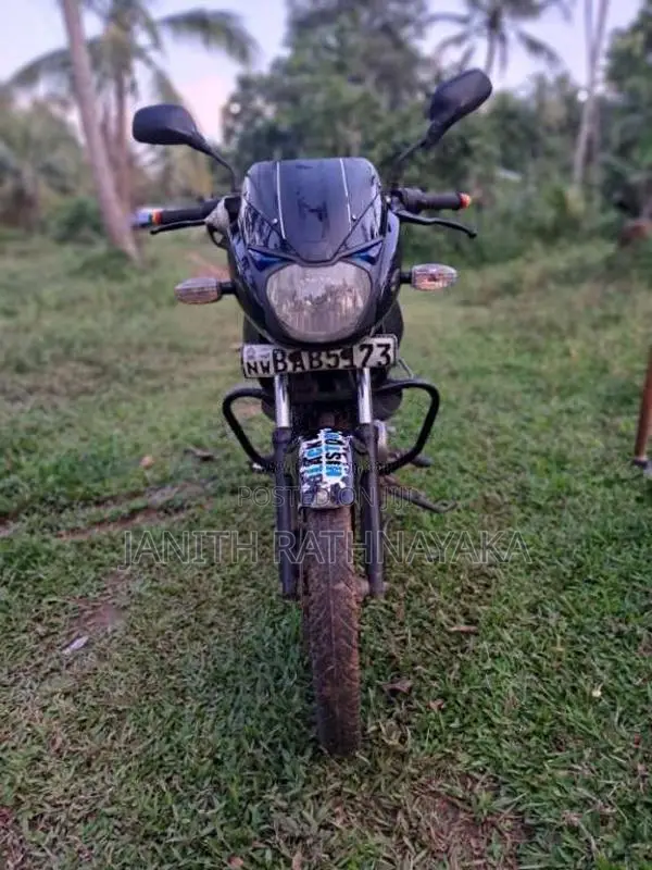 Bajaj Pulsar 150 2014 Motorbike (Used)