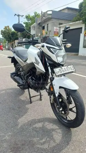 Honda CB Hornet 2017 Motorbike (Used)