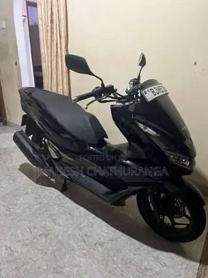 Honda Pcx 2024 Motorbike (Used)