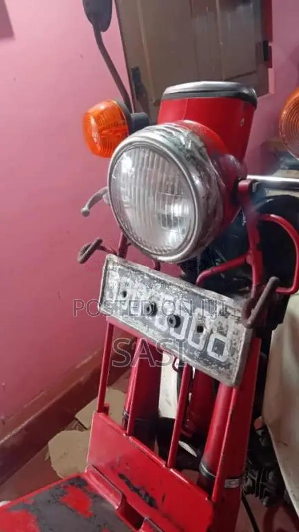 Honda MD 90 1998 Motorbike (Used)