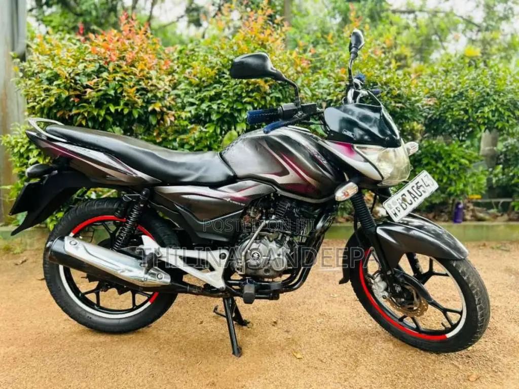 Bajaj Discover 125M 2015 Motorbike (Used)