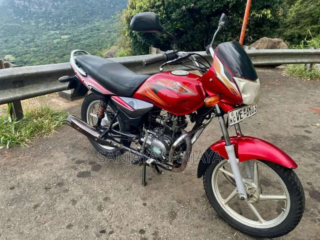 Bajaj Platina 2009 Motorbike (Used)