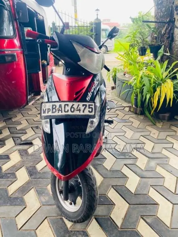 TVS Scooty Streak 2013 Motorbike (Used)