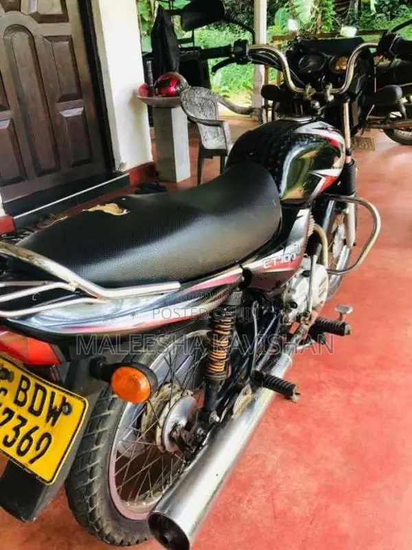 Bajaj CT-100 2016 Motorbike (Used)